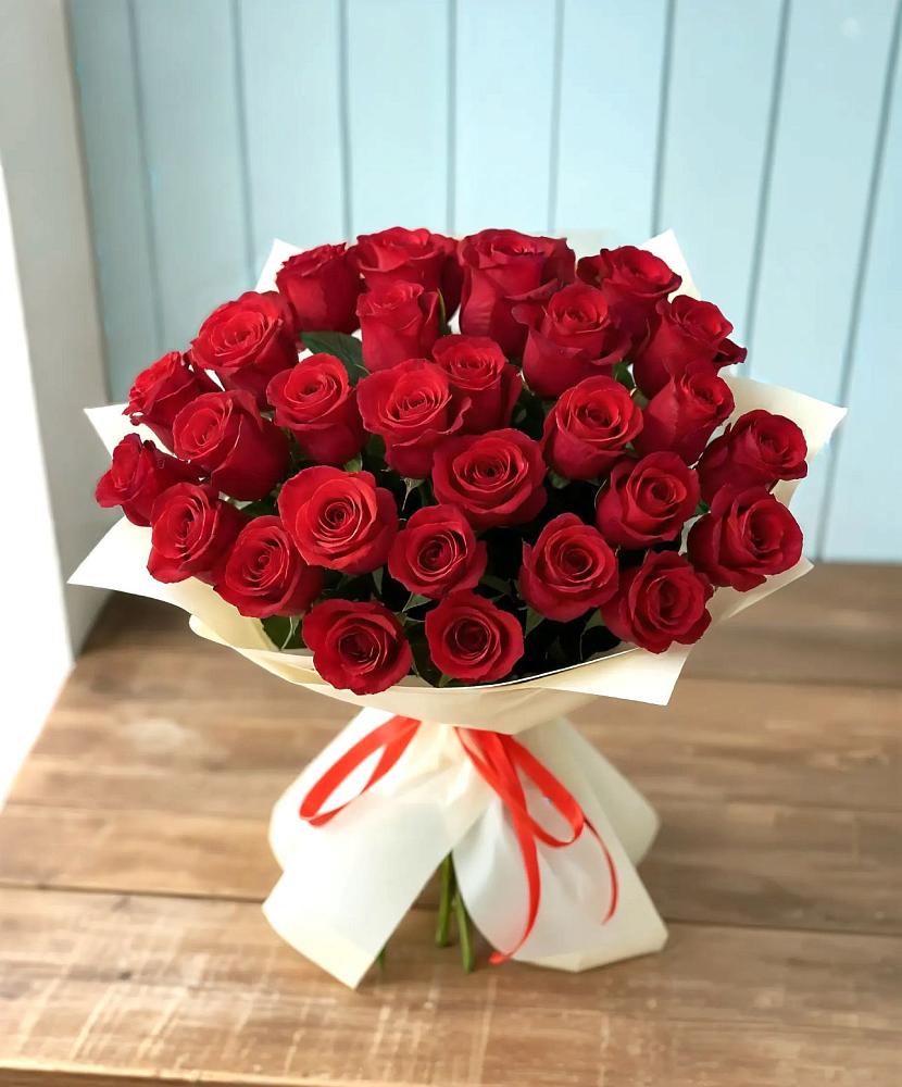 Букет 29 Красных роз в Тамани