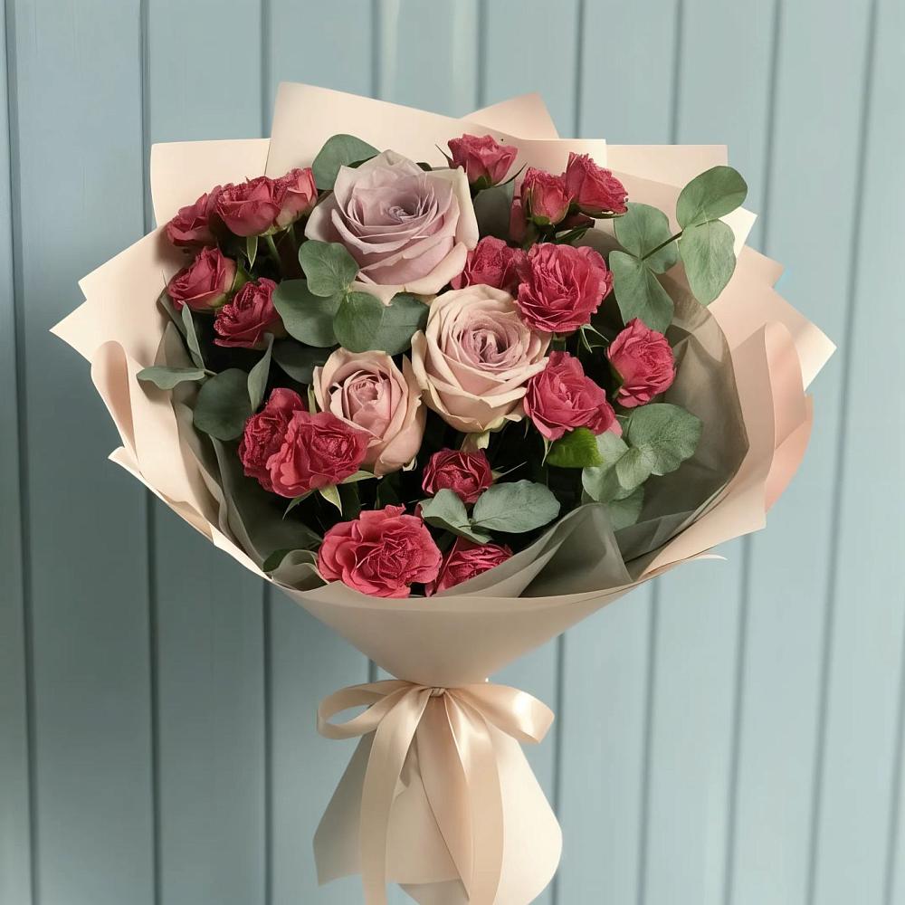 Букет цветов из: Гвоздики и Розы в Тамани