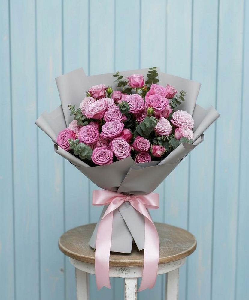 Букет цветов из: Розы в Тамани