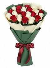 Букет Микс из красных и белых роз #REPLACE_PRED# Тамани