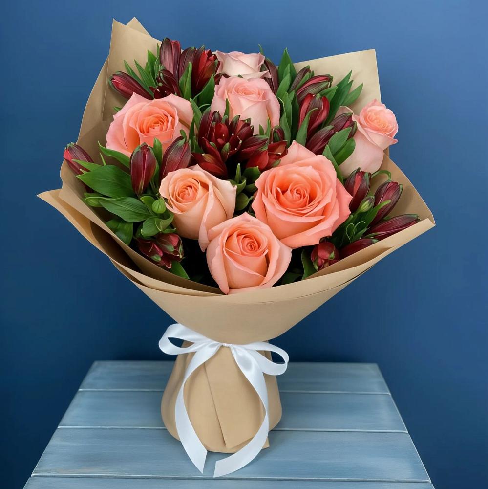 Букет цветов из: Розы и Альстромерии в Тамани