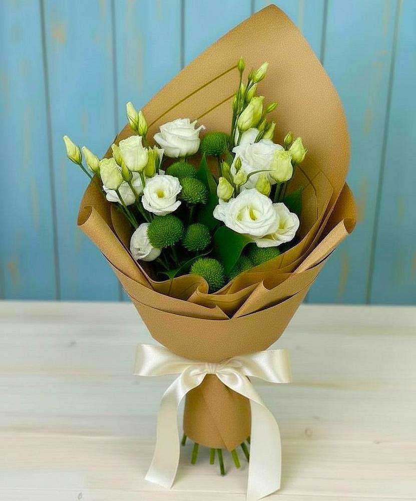 Букет цветов из: Хризантемы и Лизиантусы в Тамани