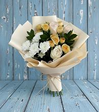 Букет цветов из:  Розы и Хризантемы в Тамани