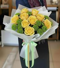 Букет цветов из:  Хризантемы и Розы в Тамани