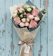 Букет цветов из:  Розы в Тамани
