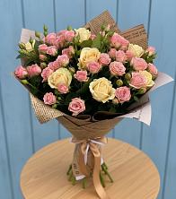 Букет цветов из:  Розы в Тамани