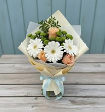 Букет цветов из:  Герберы, Розы и Хризантемы в Тамани