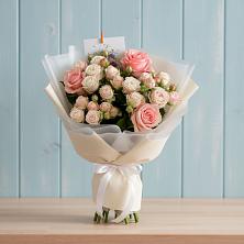 Букет цветов из:  Розы в Тамани